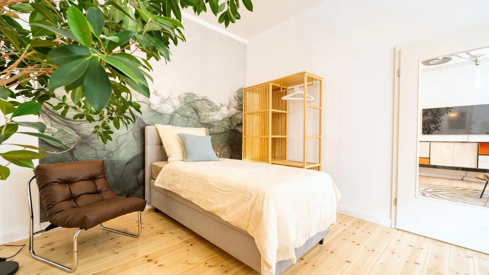 Apartment Mitten Im Kreuzberger Kiezleben - Geraeumig & Charmant - 3 Sz Auf 140Qm Berlin