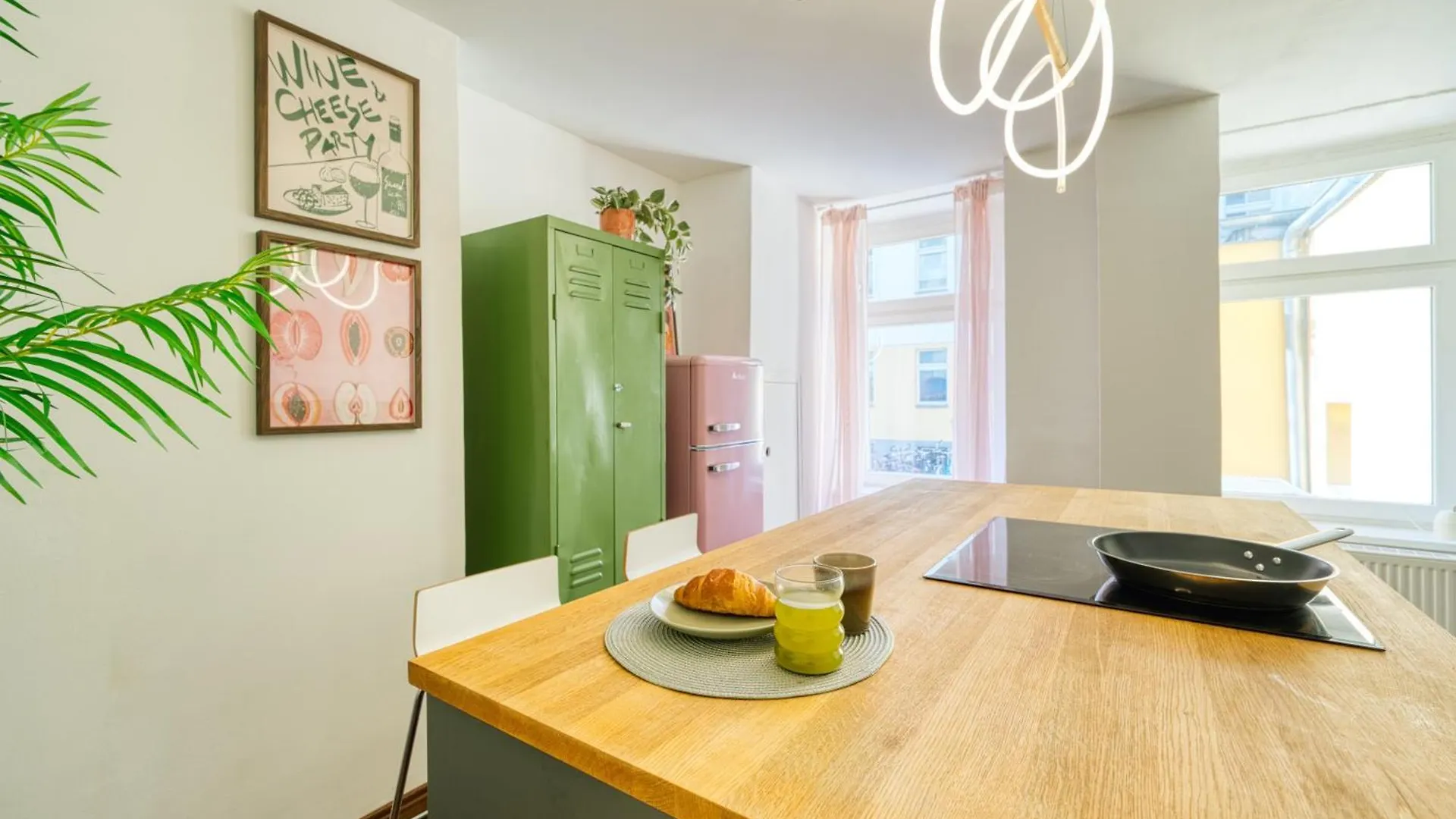Apartment Mitten Im Kreuzberger Kiezleben - Geraeumig & Charmant - 3 Sz Auf 140Qm Berlin