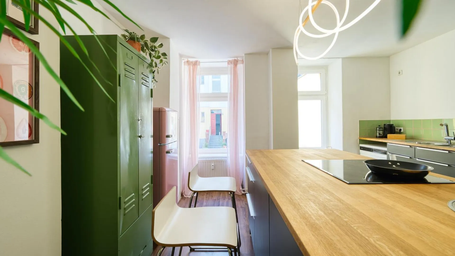 Appartamento Mitten Im Kreuzberger Kiezleben - Geraeumig & Charmant - 3 Sz Auf 140Qm Berlino